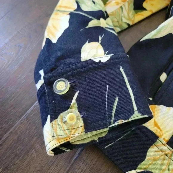 ST. JOHN Sport Tropical Floral Print Jacket Button Up Coat Size S - Picture 2 of 6